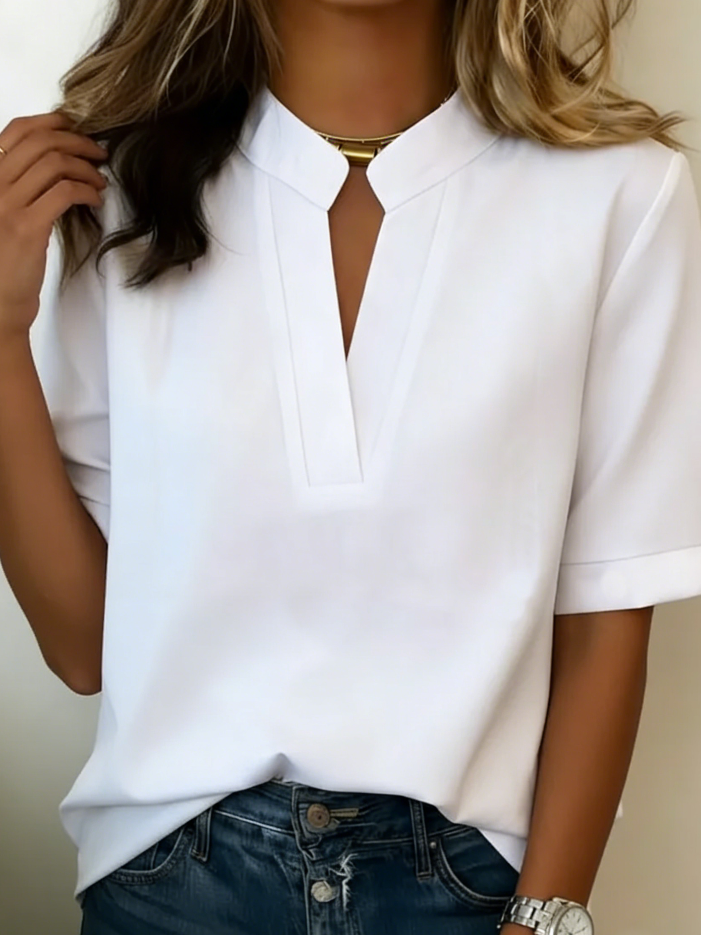 Élise — Blouse élégante au col raffiné