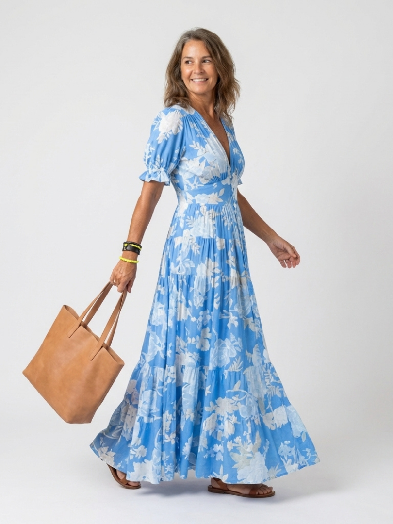 Ione | Robe midi fleurie à manches courtes et col en V