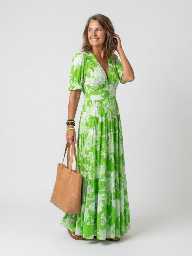 Ione | Robe midi fleurie à manches courtes et col en V